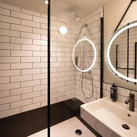 Hotel Ibis Gare De Lyon Diderot Parigi