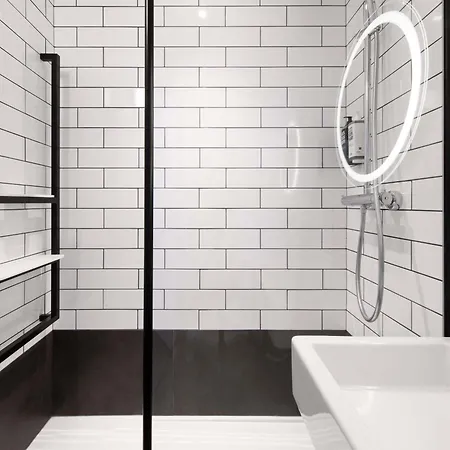 Hotel Ibis Gare De Lyon Diderot Parigi